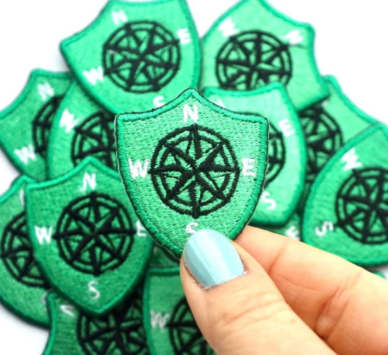 Discontinued Products - Crests
